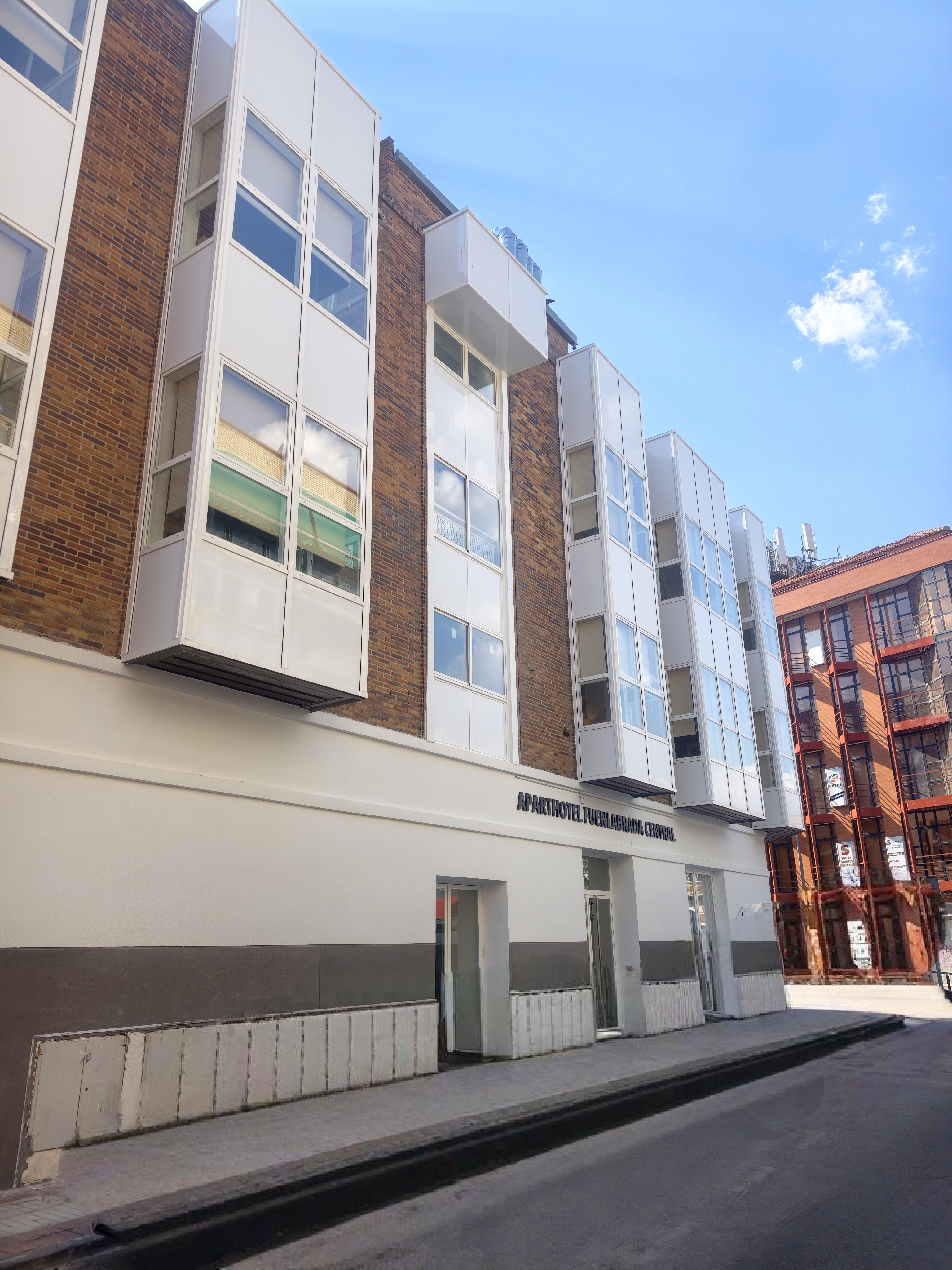 Completed high-end space in Madrid